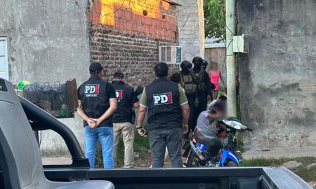 Los allanamientos se realizaron este martes por la mañana en barrio Coronel Dorrego. Los allanamientos se realizaron este martes por la mañana en barrio Coronel Dorrego.