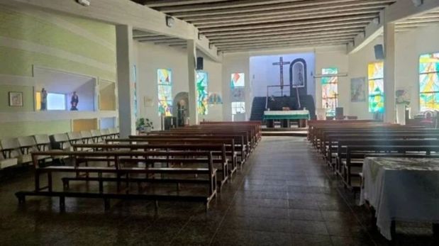 La capilla Nuestra Señora de Lourdes, escenario del incidente en Chubut.