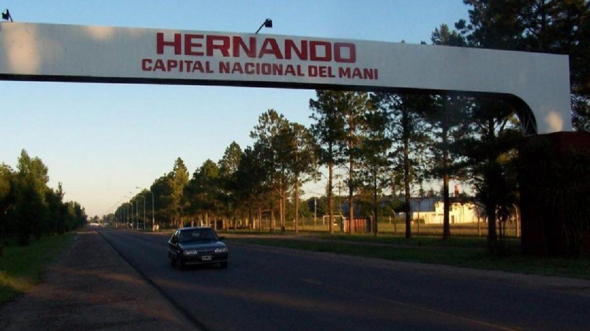 Quiso darle más potencia a la estufa tirándole alcohol y terminó con el 90% del cuerpo quemado