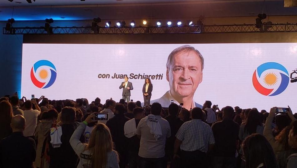 En el búnker de Schiaretti se vive un clima de fiesta