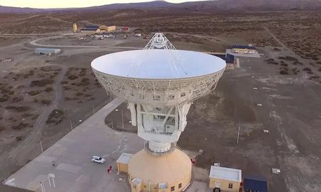 La base espacial china en Neuquén se metió en la polémica tras el anuncio del Gobierno de la construcción de una base naval conjunta con Estados Unidos. La base espacial china en Neuquén se metió en la polémica tras el anuncio del Gobierno de la construcción de una base naval conjunta con Estados Unidos.