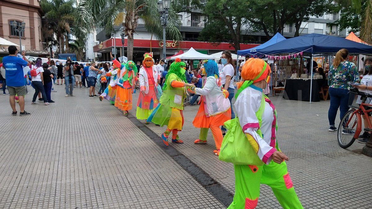 Hoy los tratamientos se costean de manera privada y los pacientes no pueden acceder a establecimientos públicos que brinden tratamientos o estimulación.