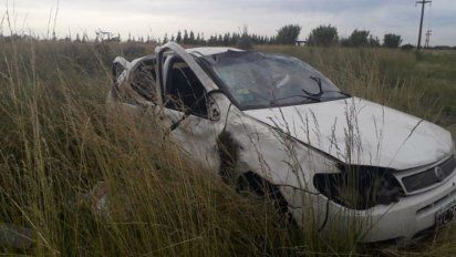 Los ocupantes del auto, cuyas identidades no habían sido difundidas, salieron despedidos y murieron en el acto.