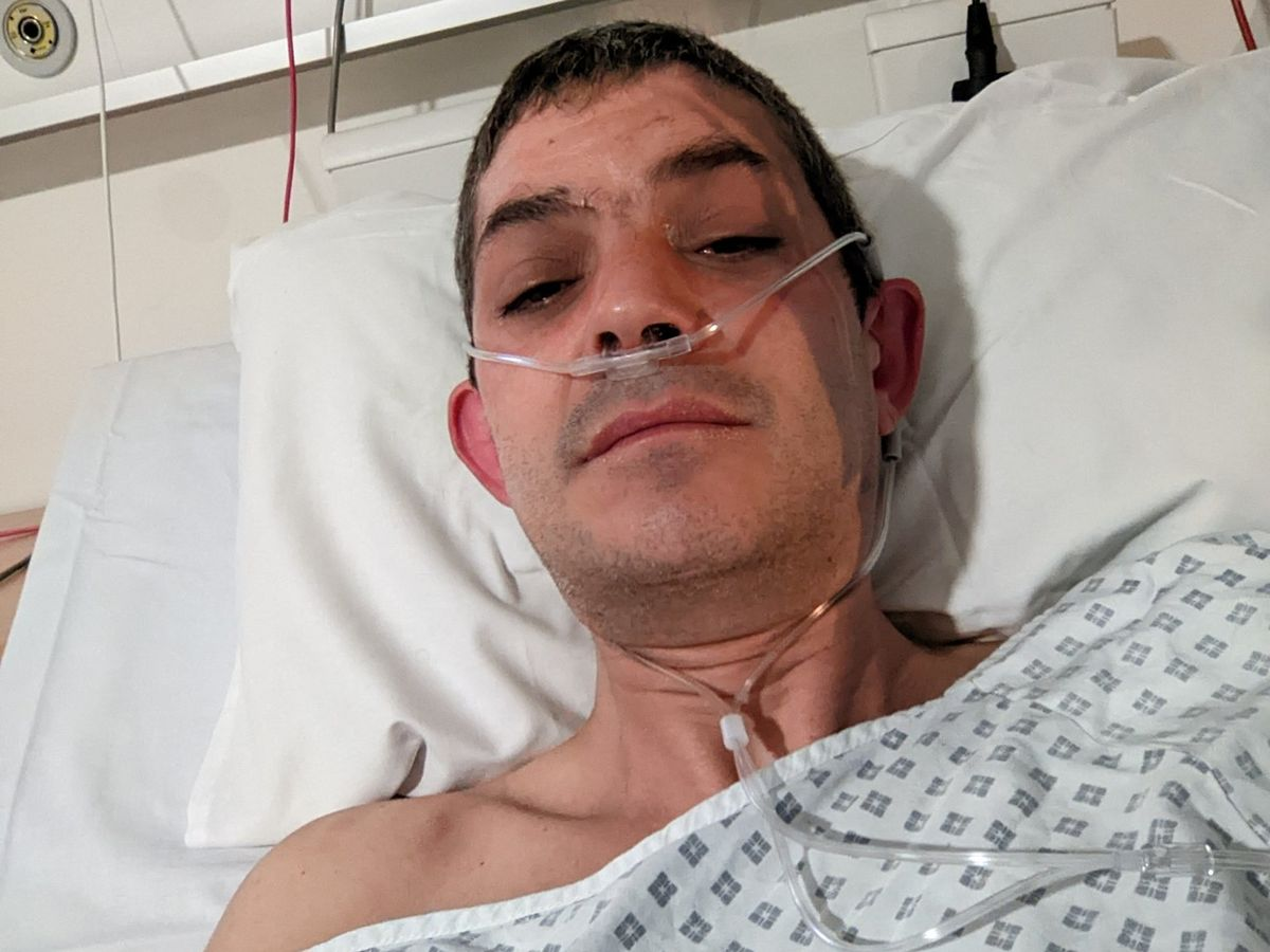 Sufrió dolores estomacales durante meses