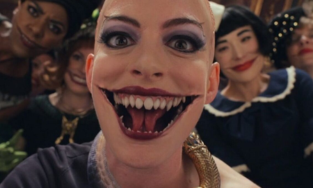 El escándalo de discriminación que salpicó a Las Brujas: Warner Bros pidió disculpas El escándalo de discriminación que salpicó a Las Brujas: Warner Bros pidió disculpas