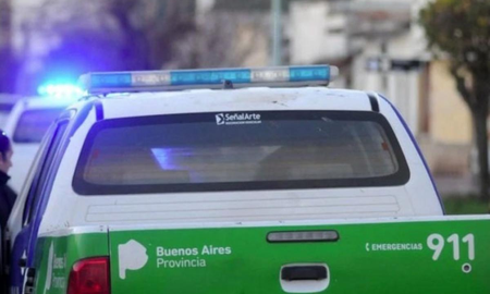 Un joven fue apuñalado y murió camino al hospital porque el patrullero que lo trasladaba chocó contra un colectivo Un joven fue apuñalado y murió camino al hospital porque el patrullero que lo trasladaba chocó contra un colectivo