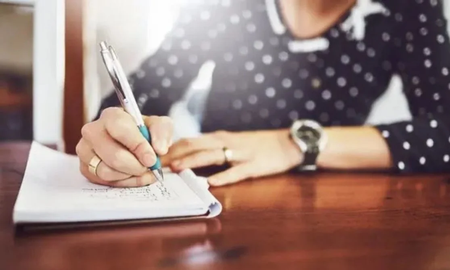 Escribir libera espacio mental. Escribir libera espacio mental.