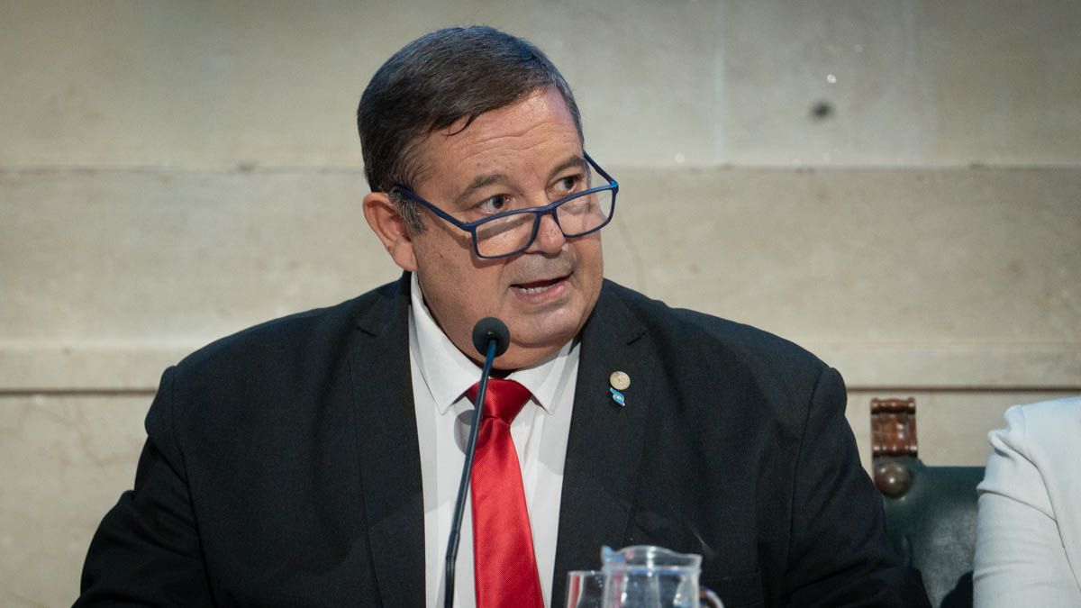 Enrique Mammarella en su último discurso como rector de la Universidad Nacional del Litoral. Enrique Mammarella en su último discurso como rector de la Universidad Nacional del Litoral.
