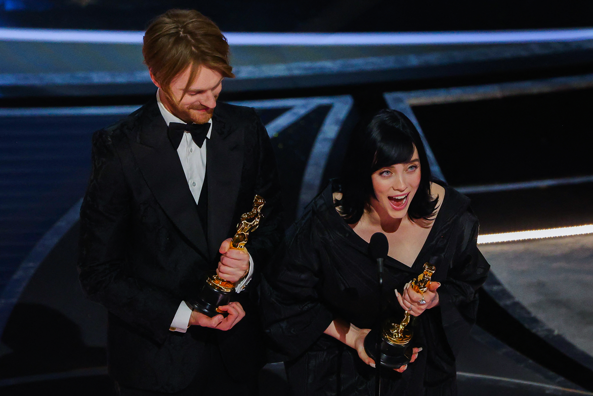 Al ganar el Oscar, el d&uacute;o de hermanos super&oacute; a figuras como&nbsp;Beyonc&eacute;, Van Morrison y Lin-Manuel Miranda