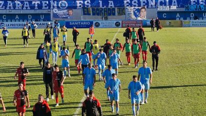 Colón le ganó a Defensores Unidos sobre el final con gol de Christian Bernardi