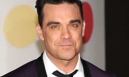 Michael Gracey, el director de Better Man, dio a entender que Robbie Williams será el encargado de interpretarse a sí mismo.