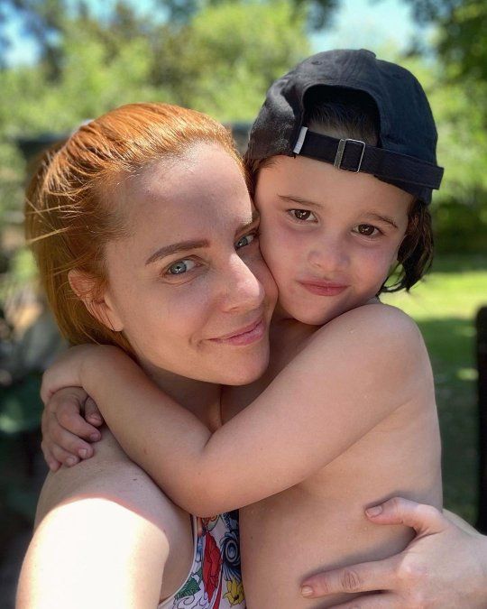 Agustina Kampfer es mamá de Juan.