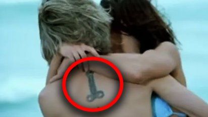 Qué significa el extraño tatuaje de Cristian Castro?