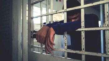 La iniciativa del Gobierno nacional plantea una reforma integral del régimen penal juvenil y propone como eje central la reducción de la edad de imputabilidad a los 13 años.&nbsp;