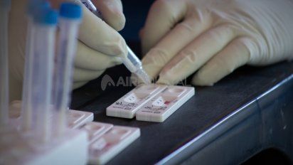 Con 2.185 casos, Santa Fe quedó al borde de los 300.000 contagios de coronavirus