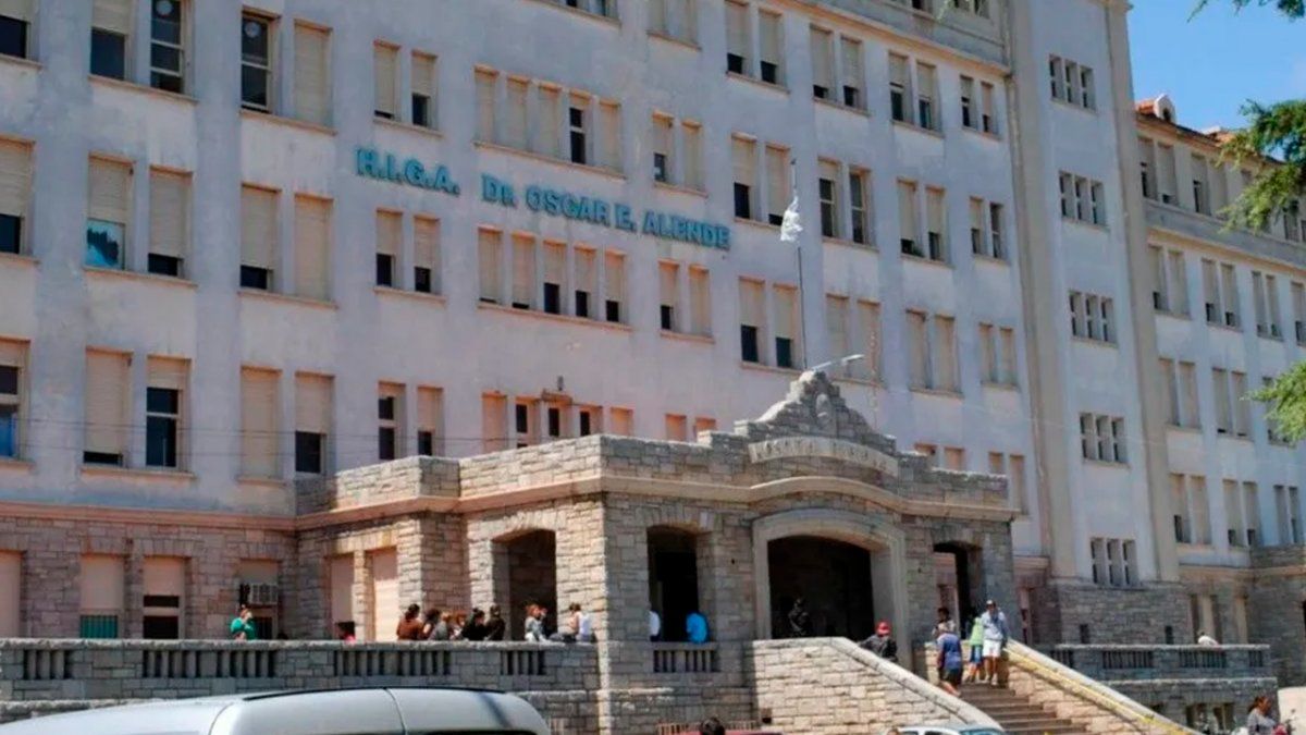 &nbsp;El homicidio ocurrió en la ciudad bonaerense de&nbsp;Mar del Plata y el responsable del crimen resolvió entregarse detenido ante los efectivos policiales.