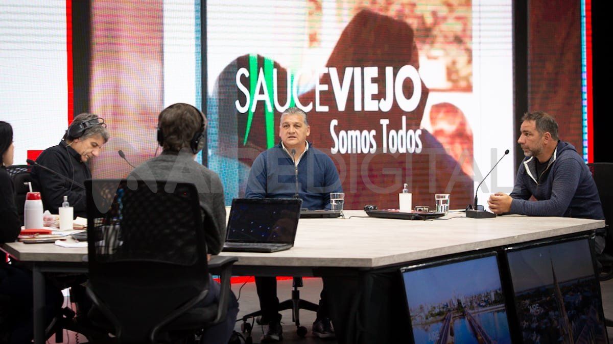 Pedro Uliambre y Gustavo López Torres estuvieron en el estudio de Ahora Vengo este lunes.