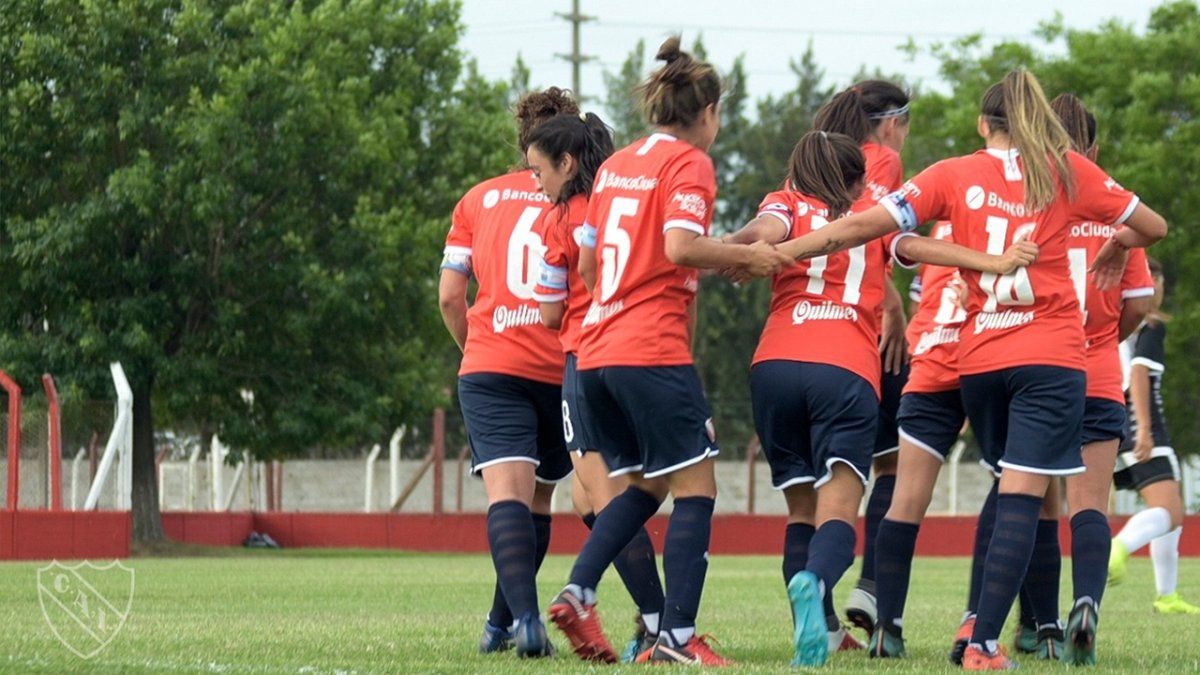 Las Diablas se impusieron con el doblete de Laura Sampedro y el restante gol de Selene Básque.