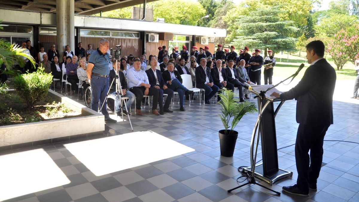 Las licitacionespúblicas están destinadas a la adquisición de equipamiento informático