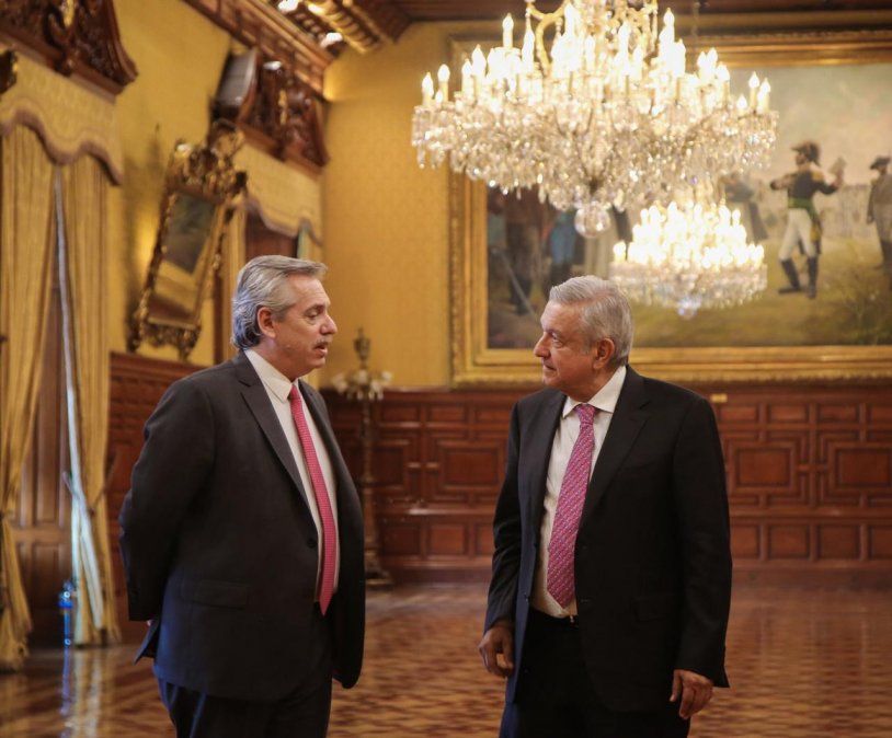 López Obrador invitó a Alberto Fernández a participar del acto por los 200 años de independencia de México.