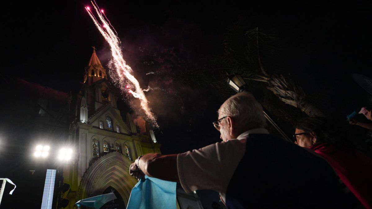 Fuegos artificiales para despedir la edición 2026 del Festival Folklórico de Guadalupe. Fuegos artificiales para despedir la edición 2026 del Festival Folklórico de Guadalupe.