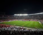 Murió un hincha de River en el Monumental tras la eliminación de la Copa Sudamericana. Murió un hincha de River en el Monumental tras la eliminación de la Copa Sudamericana.