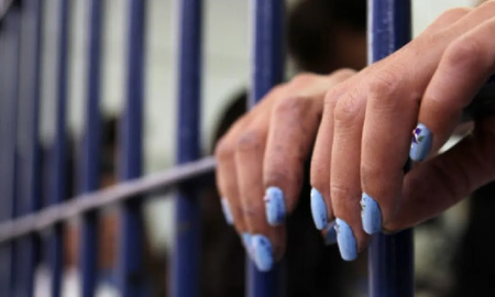 El Presidente Javier Milei anunció el fin de la utilización de la Ley de Género por parte de los internos con el objetivo de obtener un traslado de penal con condiciones más laxas de detención. El Presidente Javier Milei anunció el fin de la utilización de la Ley de Género por parte de los internos con el objetivo de obtener un traslado de penal con condiciones más laxas de detención.