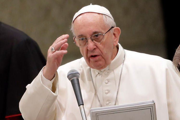 Francisco pidió que se actúe para que no ocurran tragedias como la del último naufragio en el Mediterráneo