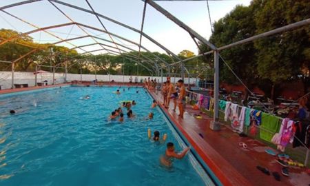 El hecho ocurrió en la pileta del club Saladillo, ubicado en zona sur de Rosario. El hecho ocurrió en la pileta del club Saladillo, ubicado en zona sur de Rosario.