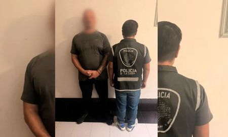 Dura sanción para tres hinchas que agredieron a un futbolista de la Liga Profesional Dura sanción para tres hinchas que agredieron a un futbolista de la Liga Profesional