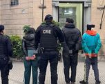 Un procedimiento realizado por personal de la Unidad Regional I en el norte de la ciudad de Santa Fe culminó con el secuestro de drogas y la aprehensión de tres personas que inicialmente se encontraban generando disturbios en la vía pública. Un procedimiento realizado por personal de la Unidad Regional I en el norte de la ciudad de Santa Fe culminó con el secuestro de drogas y la aprehensión de tres personas que inicialmente se encontraban generando disturbios en la vía pública.