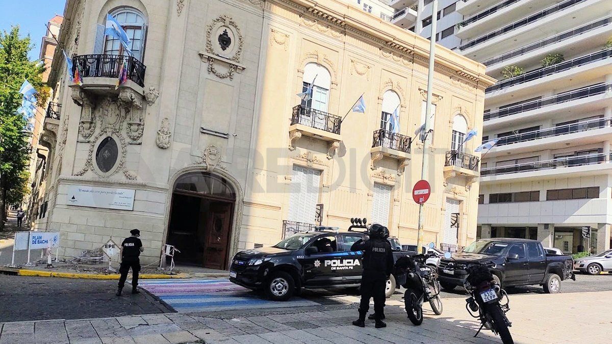 Tensa mañana en el Concejo Municipal de Rosario.