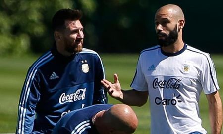messi y mascherano decidieron quedarse en el predio messi y mascherano decidieron quedarse en el predio