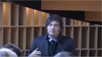 Javier Milei arremetió contra diputados y senadores: 