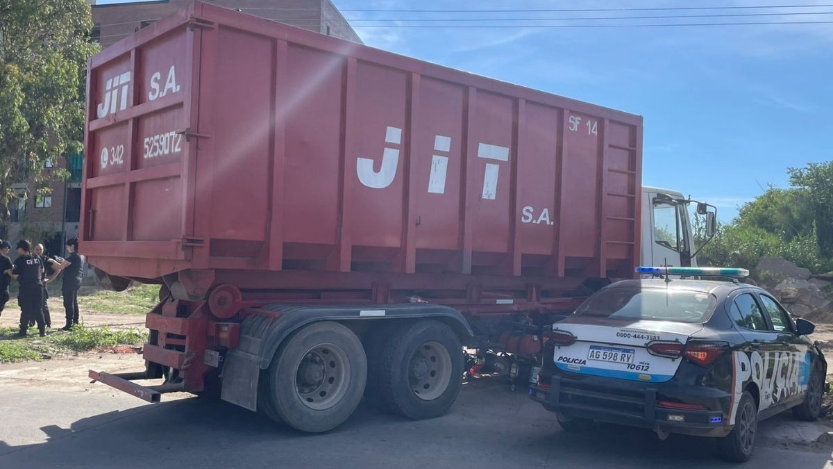 Personal del Comando Radioeléctrico trabajó en el lugar donde se produjo el accidente. Personal del Comando Radioeléctrico trabajó en el lugar donde se produjo el accidente.
