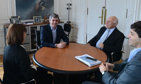 lifschitz se reunio con pena y pidio a la nacion objetivos y estrategias comunes lifschitz se reunio con pena y pidio a la nacion objetivos y estrategias comunes