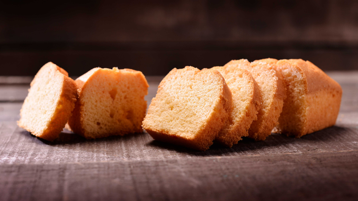 El budín de limón con harina de arroz es una excelente opción para preparar en casa y disfrutar en familia. El budín de limón con harina de arroz es una excelente opción para preparar en casa y disfrutar en familia.