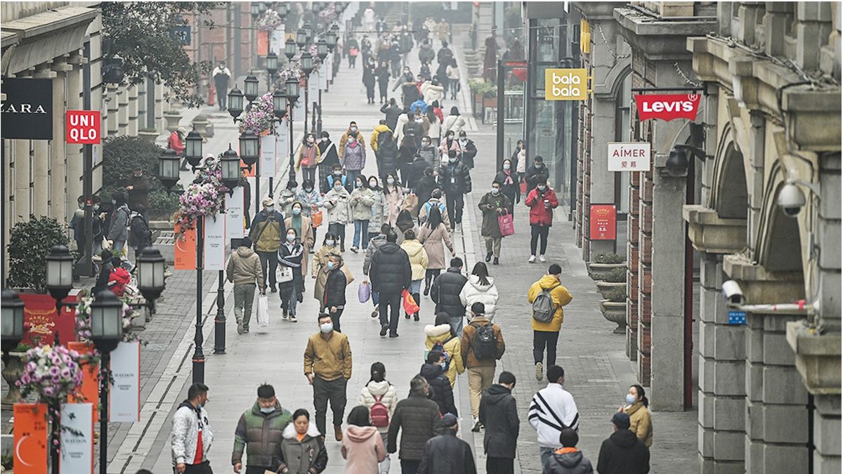 Wuhan es una metrópolis industrial de 11 millones de habitantes. En esta ciudad se inició el coronavirus.