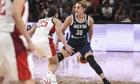 Florencia Chagas fue seleccionada por Indiana Fever y se transformó en la primera argentina en ser drafteada por la WNBA. Florencia Chagas fue seleccionada por Indiana Fever y se transformó en la primera argentina en ser drafteada por la WNBA.