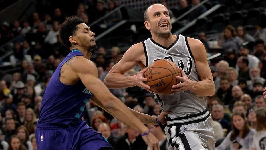 Una acción de Manu Ginóbili, la mejor de la historia de la NBA