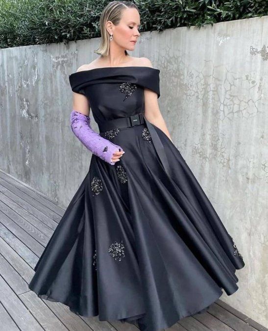 Sarah Paulson por Prada