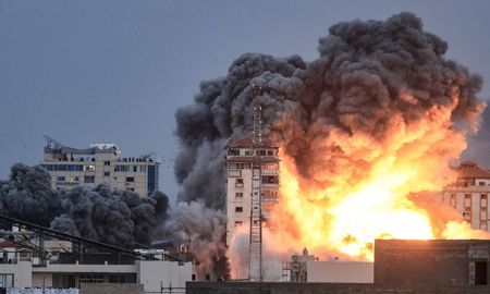 Un grupo de alumnos santafesinos está varado en Israel y esperan su regreso. Un grupo de alumnos santafesinos está varado en Israel y esperan su regreso.