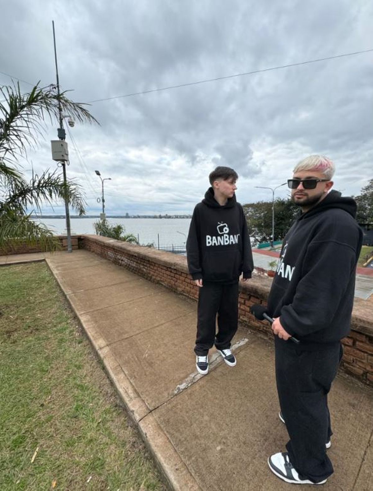 Marcelo Gómez, Gonzalo Goette, Facundo Guas, Charly Romero y Fran Romero están detrás de BanBan TV y los desafíos virales del momento. 