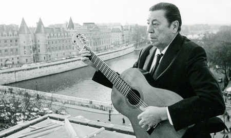 Atahualpa Yupanqui dejó una obra de 1.500 canciones, poemas y libros que son parte de la cultura popular argentina.