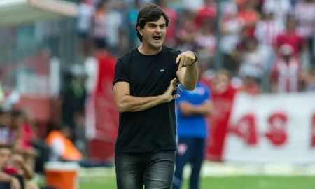 Un equipo de Primera Nacional apuntó al entrenador Rubén Forestollo Un equipo de Primera Nacional apuntó al entrenador Rubén Forestollo