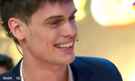 Federico tiene 19 años, su mamá lo anotó en Los 8 escalones del millón y ganó Federico tiene 19 años, su mamá lo anotó en Los 8 escalones del millón y ganó