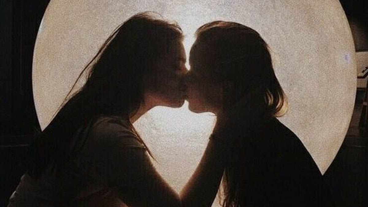 Algunas combinaciones de signos del zodiaco pueden formar parejas que se complementan y se entienden entre sí, haciendo que la relación funcione de una manera única e intensa.