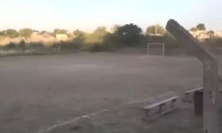 Un joven fue asesinado a puñaladas en Moreno, tras un partido de fútbol. Un joven fue asesinado a puñaladas en Moreno, tras un partido de fútbol.
