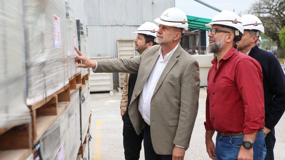 El ministro de Trabajo aseguró que se crearon 39 mil empleos privados desde el inicio de la gestión Perotti. El ministro de Trabajo aseguró que se crearon 39 mil empleos privados desde el inicio de la gestión Perotti. 