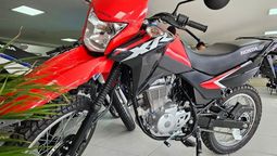 Honda XR150L: precio en marzo 2026.